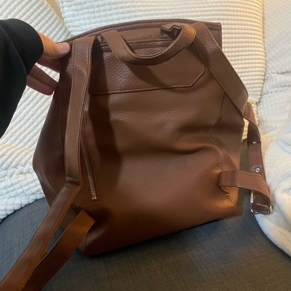 Mat and Nat Mumbai Backpack - Picture 3 of 3